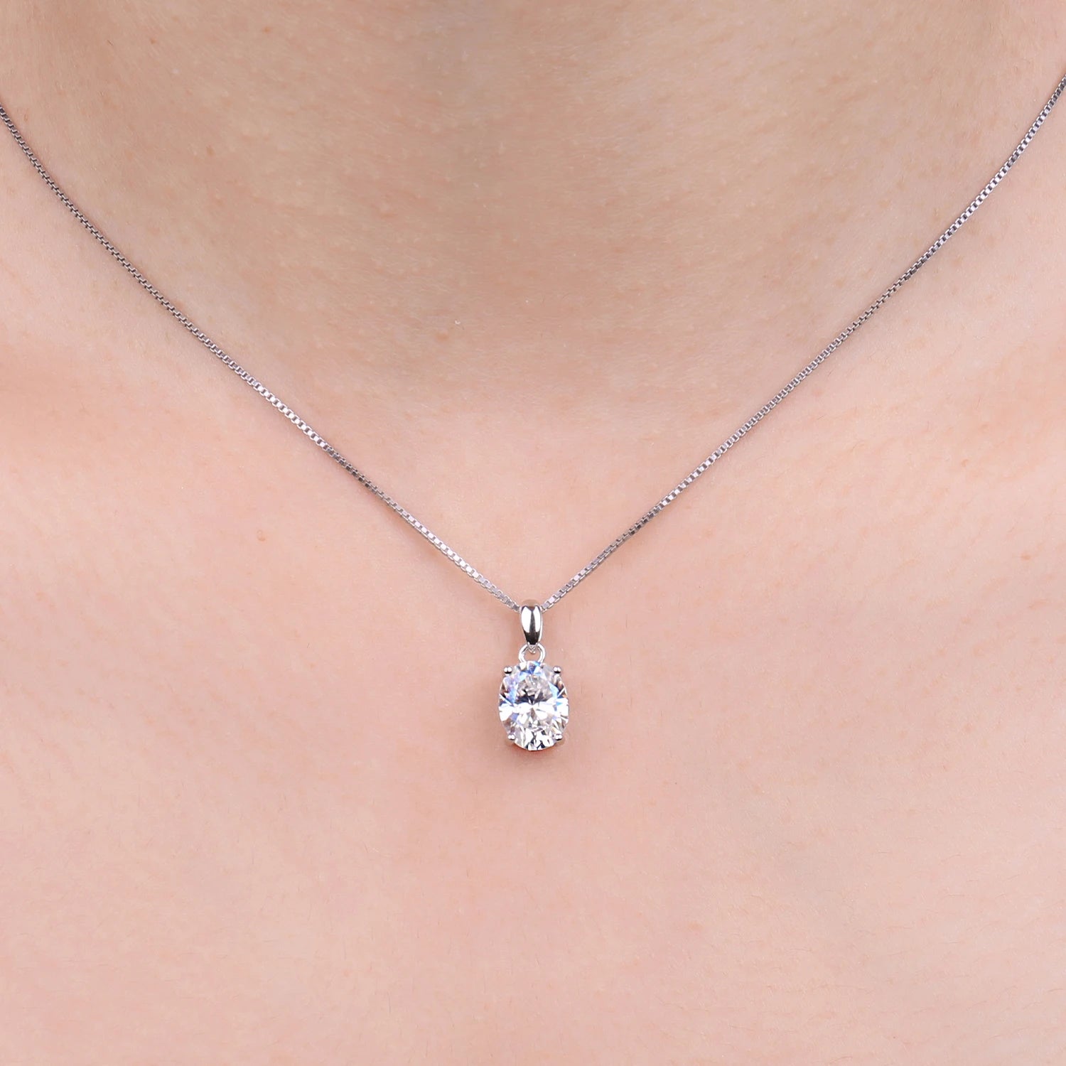 JewelryPalace 1ct/2ct D Color Moissanite Oval Pendant for Women – Sterling Silver 925, Gold Plated, Timeless Sparkle